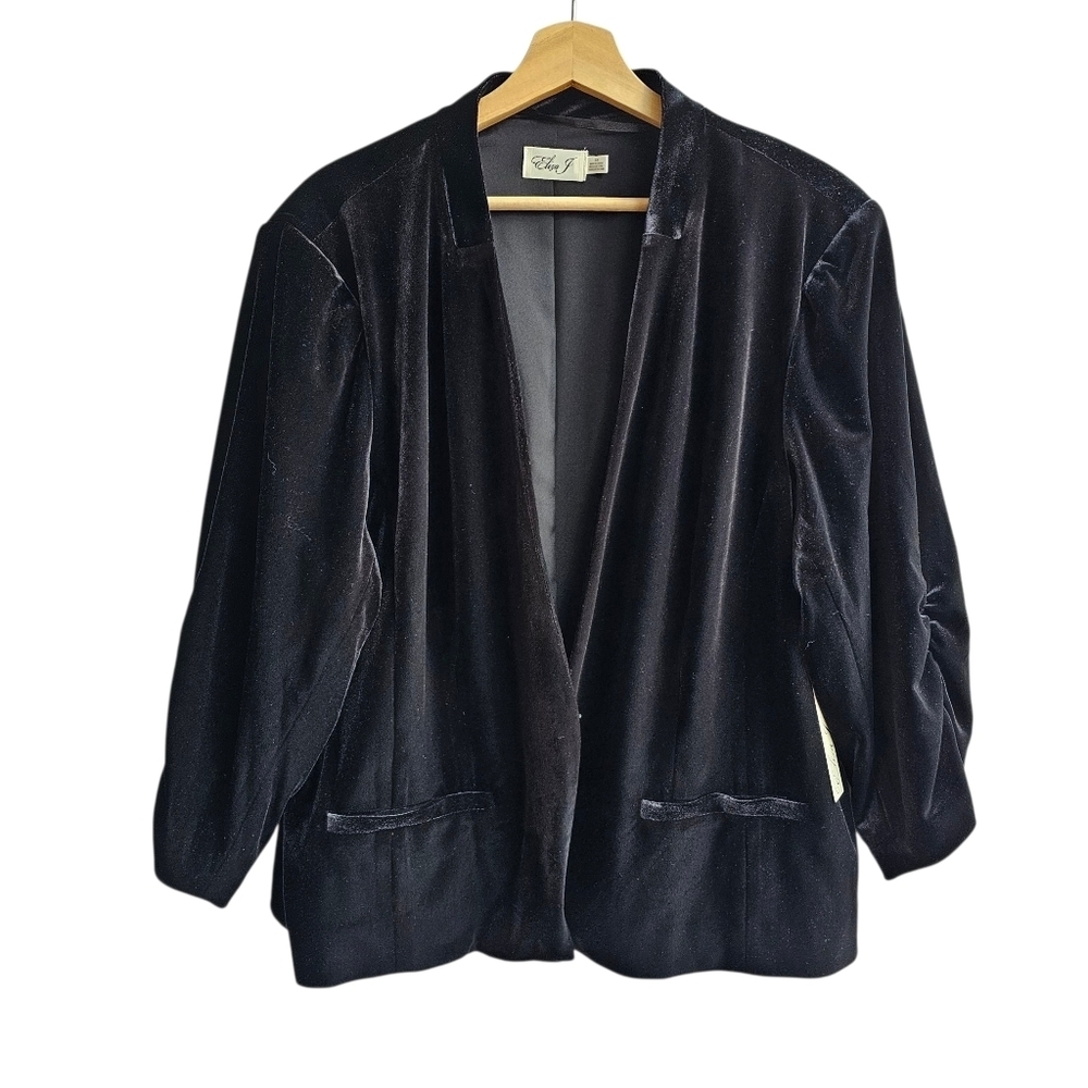 NWT Eliza J Short Black Velvet Ruched 3/4 Sleeve Blazer Jacket 3X